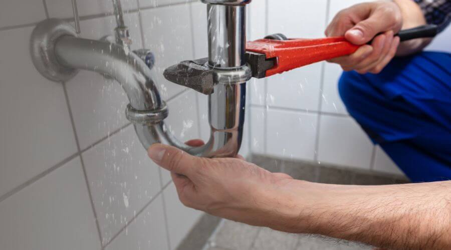 Local water heater installation in Akron, CO